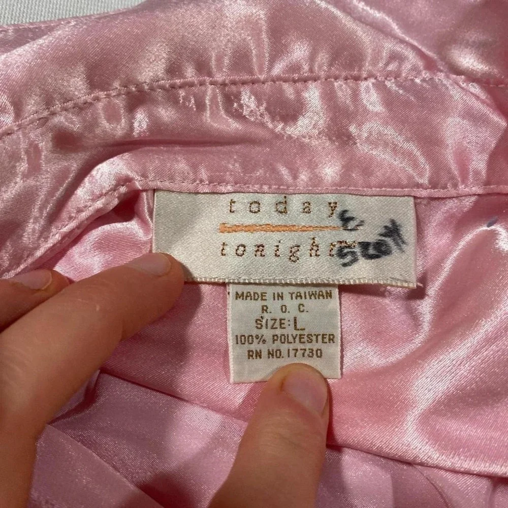 Vintage Pink Satin Short Sleeve Button Down Nightgown Girly Coquette‎ L